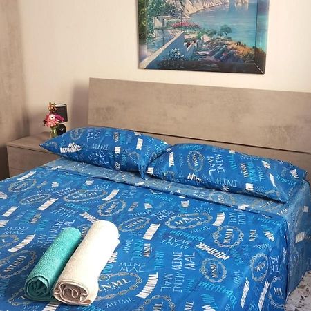 Flat In Olbia Centro Apartman Kültér fotó