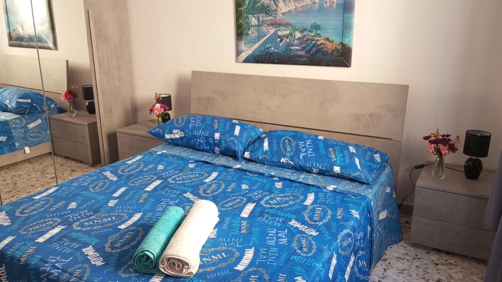 Flat In Olbia Centro Apartman Kültér fotó
